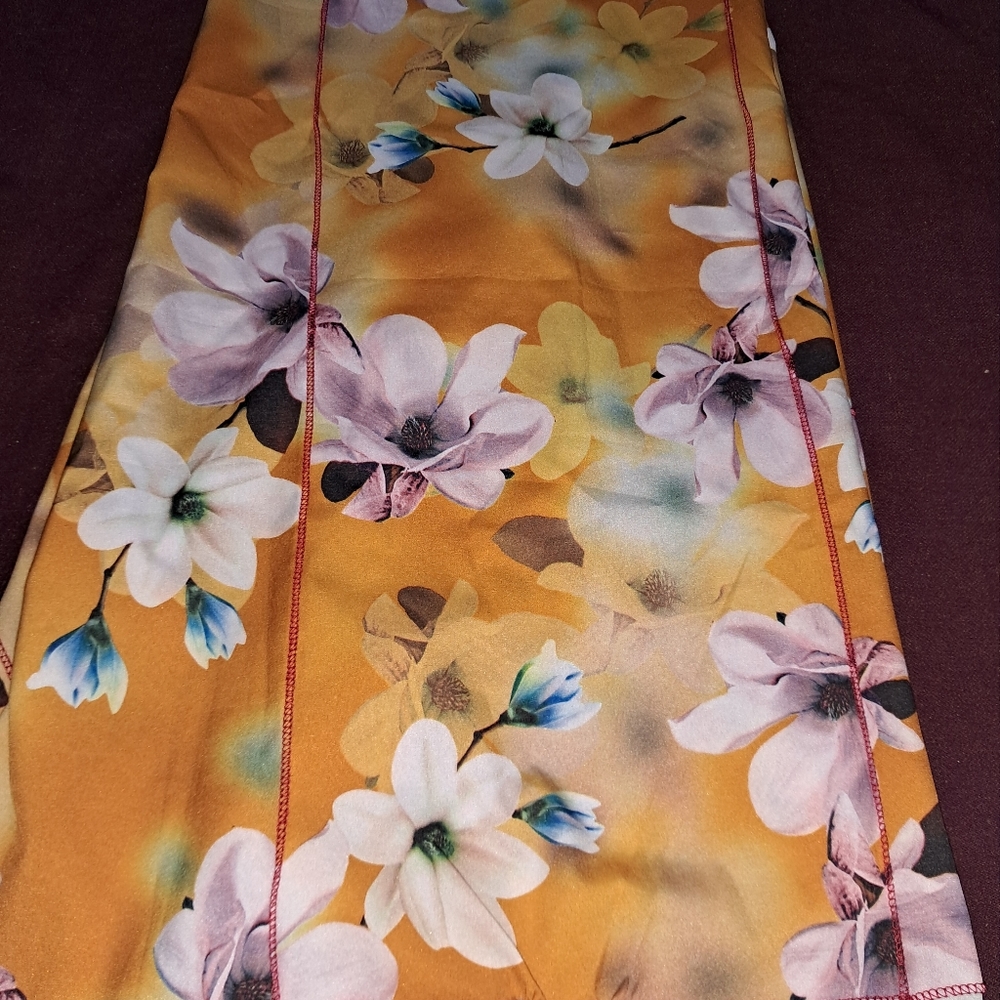 3XL Maxi Floral - Picture 8 of 8